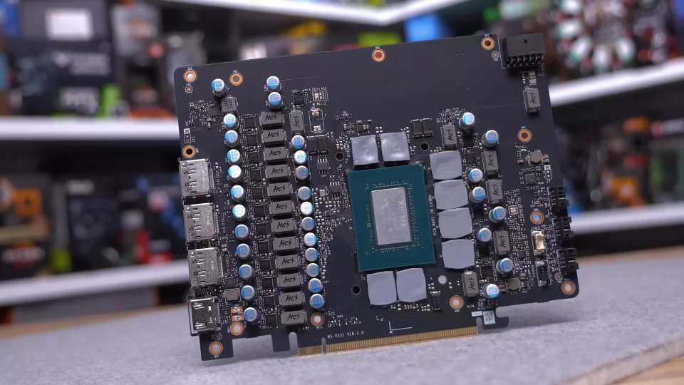 NVIDIA RTX 5080 placa desnuda