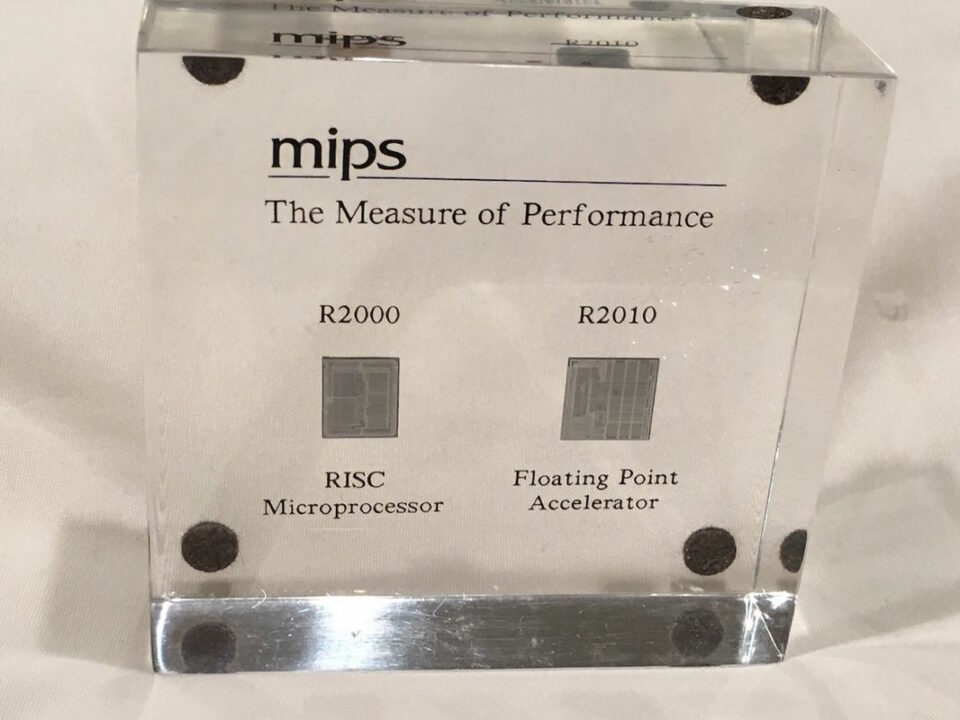 R2000 R2010 MIPS