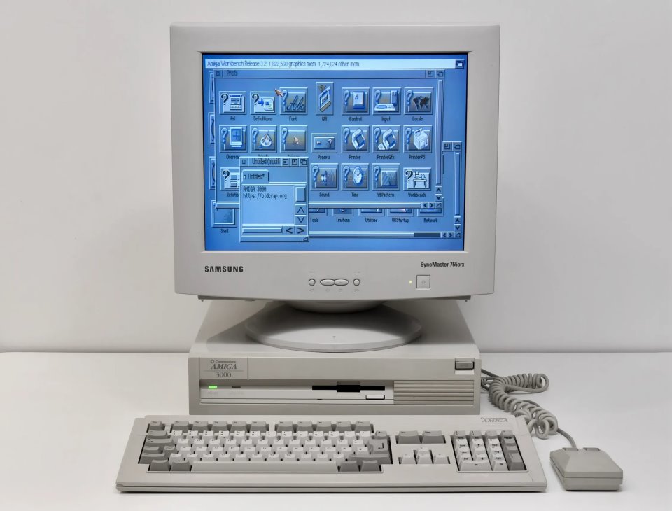 Commodore Amiga 3000